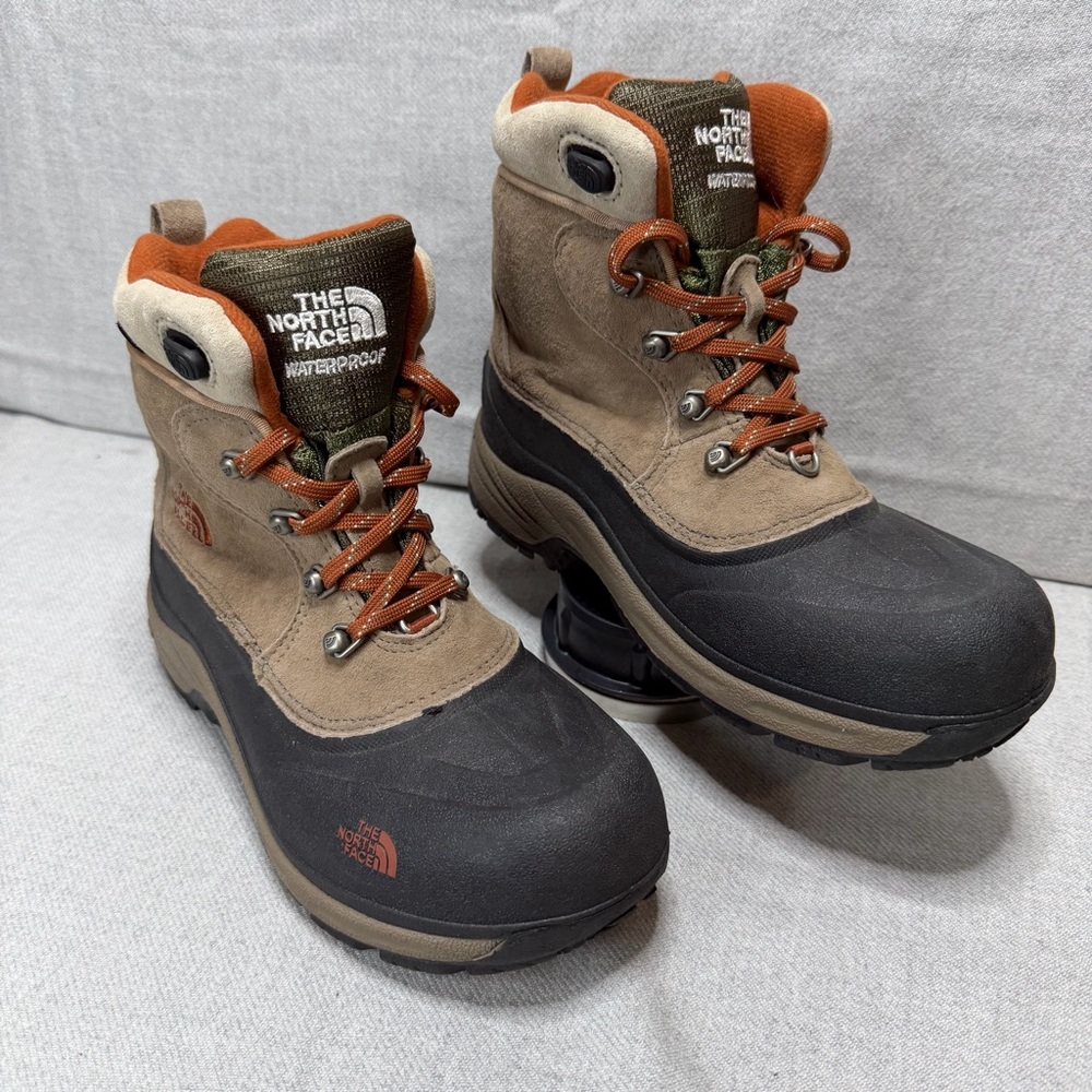 EUC The North Face Boy's / Women's Tan-Black Waterproof Hiking Boots YT5